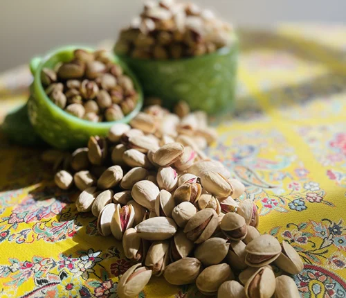 پسته اکبری اعلاشور