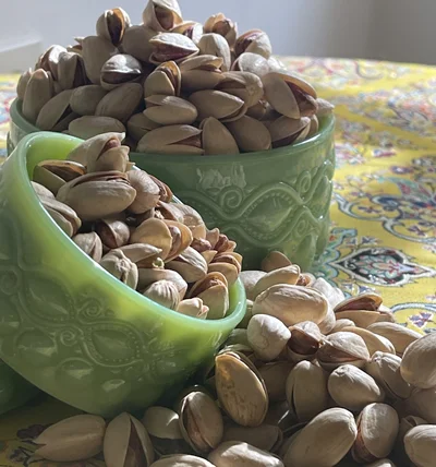 اکبری لوکس خام